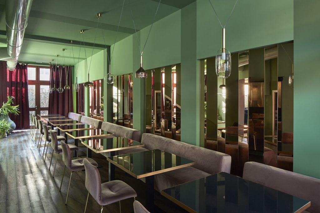 Castelli in Aria Restaurant & cocktail bar 
